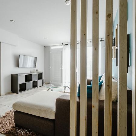 Appartamento Le Petit Jardin Volos Esterno foto