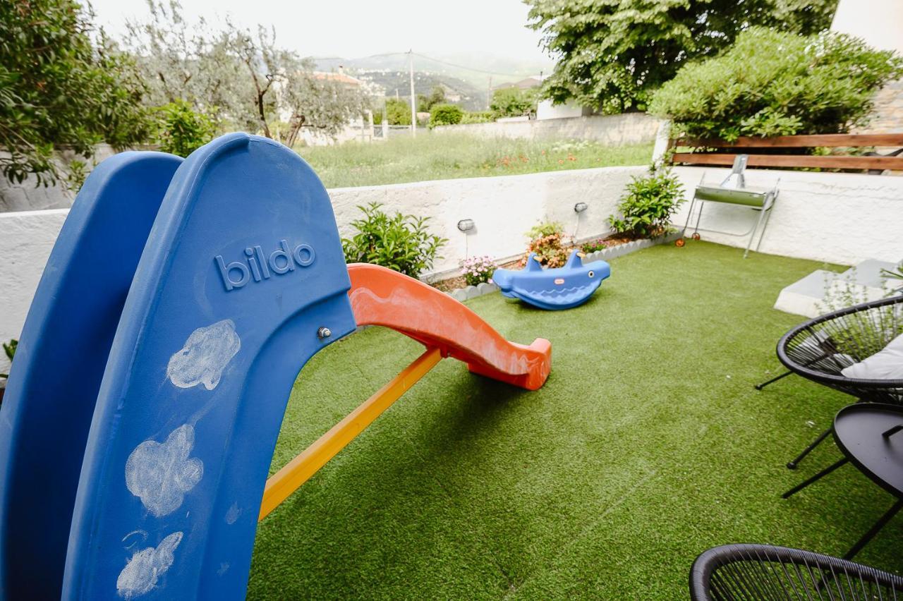Appartamento Le Petit Jardin Volos Esterno foto
